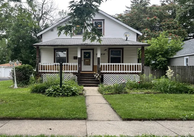 image of 2520 183rd St, Lansing, IL 60438 | MLS# 12654058