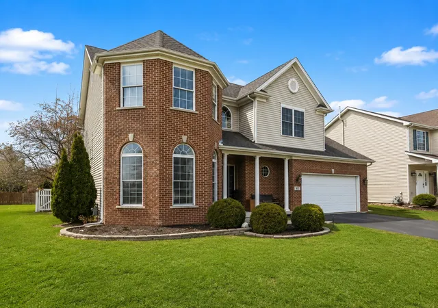 2nd image of 911 E Butterfield Cir, Shorewood, IL 60404 | MLS# 12654071