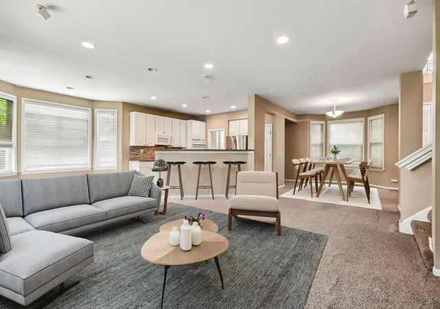 Photo 4 of Single family home for sale at 2421 Chambourd Dr, Buffalo Grove, IL 60089 | MLS# 12654076 | Listing updated on 2026-06-02