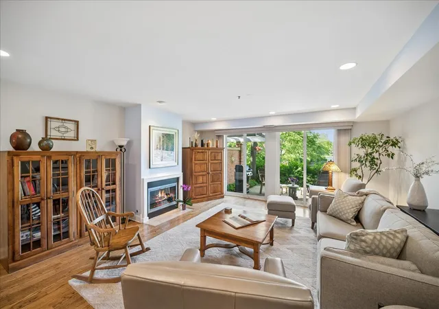 Homes for sale in Northfield, IL | 4020 Arbor Ln, Northfield, IL 60093 | MLS# 12654221