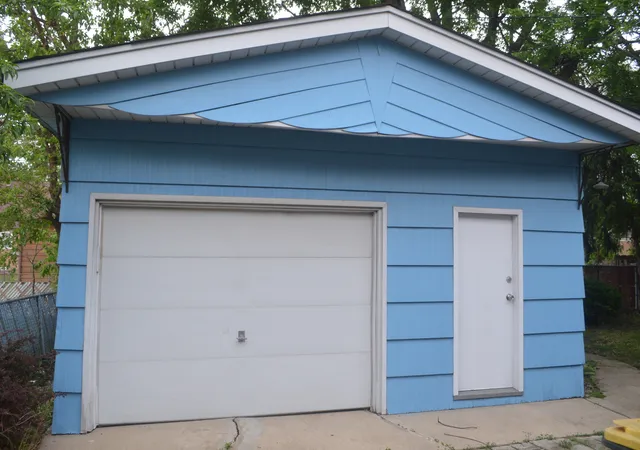 image of 17719 Burnham Ave, Lansing, IL 60438 | MLS# 12654362