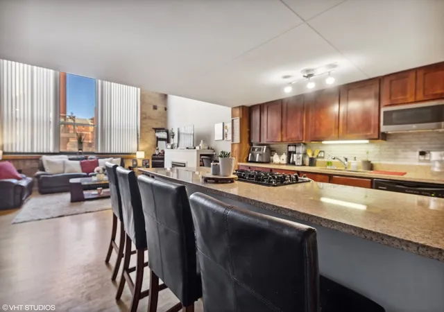 3rd image of 1727 S Indiana Ave #110, Chicago, IL 60616 | MLS# 12654540