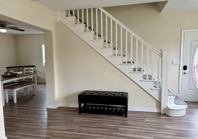 Photo 3 of Single family home for sale at 548 7th Avenue, Clinton, IA 52732 | MLS# 12654555 | Listing updated on 2026-10-22