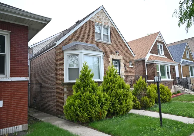 Photo 2 of Single family home for sale at 8434 S Yates Blvd, Chicago, IL 60617 | MLS# 12654605 | Listing updated on 2026-08-13