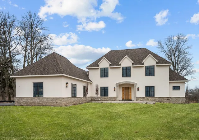 Homes for sale in Lake Forest, IL | 270 Majestic Oak Ct, Lake Forest, IL 60045 | MLS# 12654743