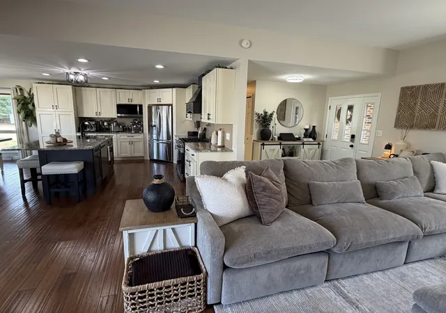 5th image of 17245 County Line Rd, Plainfield, IL 60586 | MLS# 12654860