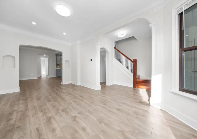 5th image of 7356 S Kenwood Ave, Chicago, IL 60619 | MLS# 12654898