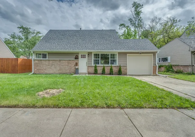 1st image of 407 Watseka St, Park Forest, IL 60466 | MLS# 12654947