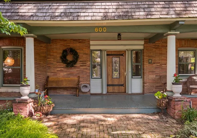 Photo 3 of Sale Pending at 600 Central Ave, Wilmette, IL 60091 | MLS# 12654986 | Listing updated on 2026-09-24