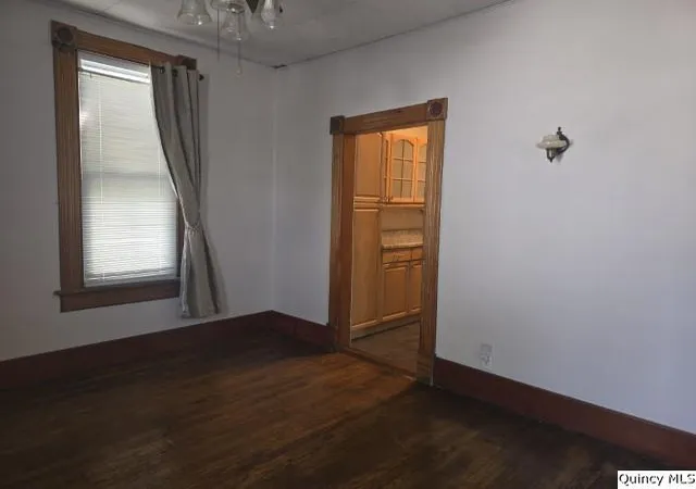 5th image of 210 Main, Carthage, IL 62321 | MLS# 12655149