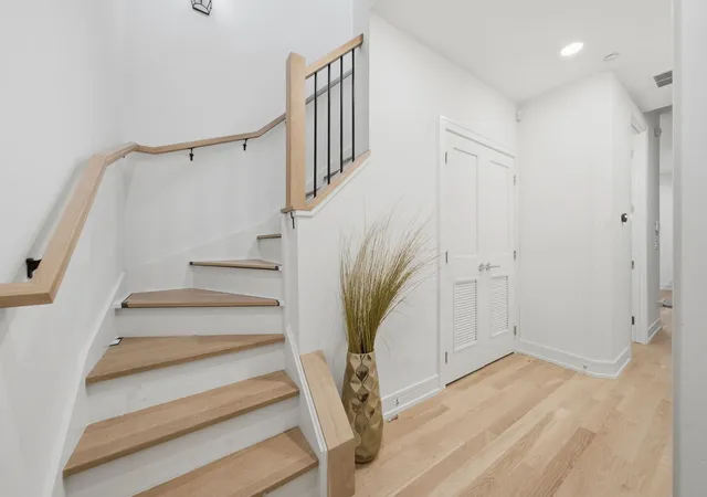 Listing Photo 5 - Condo for sale in building located at 2481 N Milwaukee Ave, Chicago, IL 60647 - Unit #202
