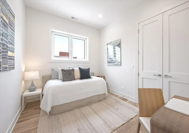 2nd image of 2481 N Milwaukee Ave, Chicago, IL 60647