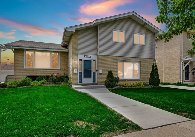 Photo 1 of Multi family home for sale at 9632 Kilpatrick Ave, Oak Lawn, IL 60453 | MLS# 12655464 | Listing updated on 2026-09-21