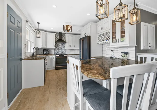Photo 3 of Multi family home for sale at 9632 Kilpatrick Ave, Oak Lawn, IL 60453 | MLS# 12655464 | Listing updated on 2026-09-21
