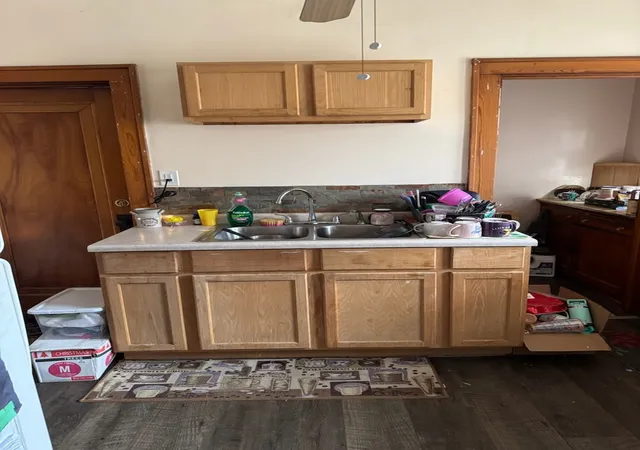 2nd image of 16 Manor Ct, Joliet, IL 60436 | MLS# 12655486