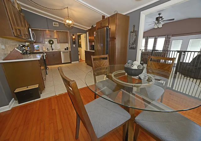 4th image of 706 Catlin St, Ottawa, IL 61350 | MLS# 12655587