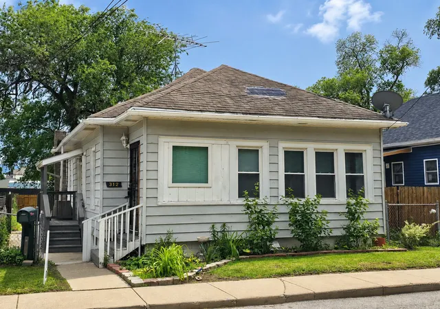 1st image of 312 Stone St, Kankakee, IL 60901 | MLS# 12655639