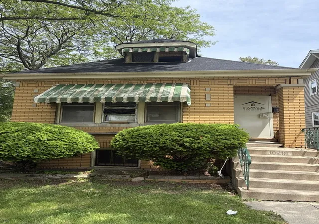 1st image of 10201 S Princeton Ave, Chicago, IL 60628 | MLS# 12655658