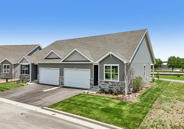 Homes for sale in Burlington, WI | 802a Concord Cir, Burlington, WI 53105 | MLS# 12655729