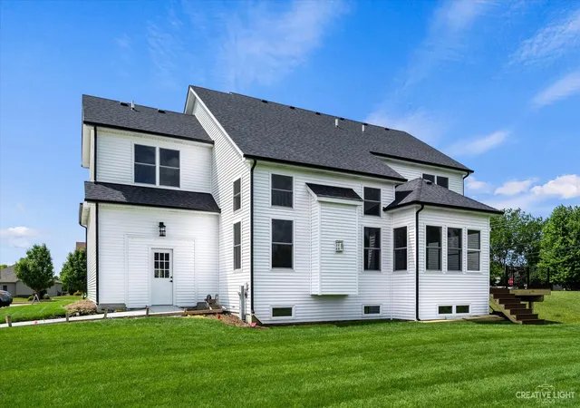 32nd image of 483 Deerfield Dr, Oswego, IL 60543 | MLS# 12655786