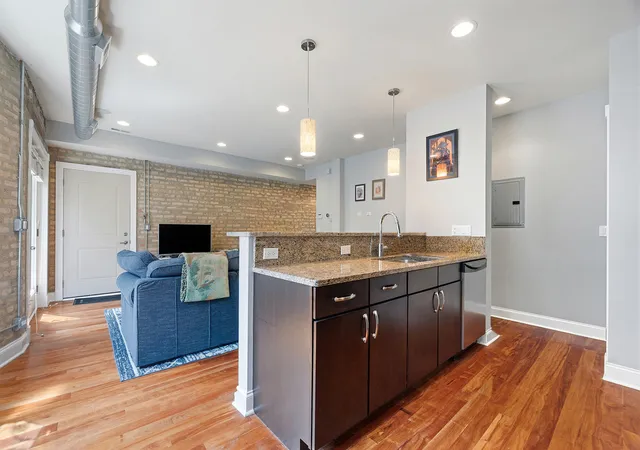 Homes for sale in Chicago, IL | 4442 N Damen Ave #3E, Chicago, IL 60625 | MLS# 12655936