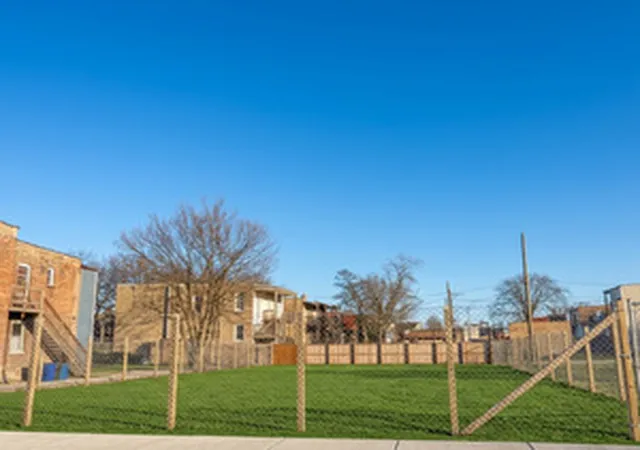 4th image of 3914 W Huron St, Chicago, IL 60624 | MLS# 12656059