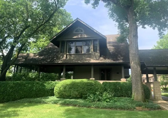 1st image of 1516 S Batavia Ave, Geneva, IL 60134 | MLS# 12656260
