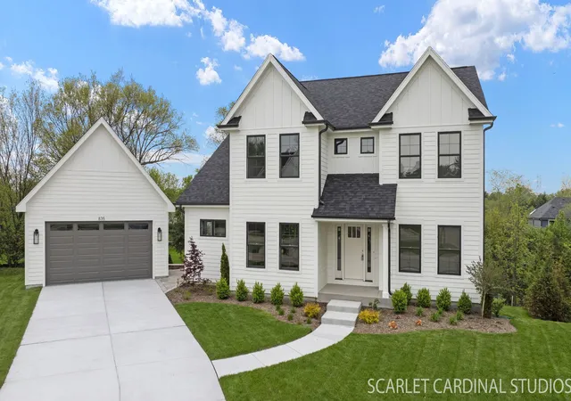 2nd image of 835 Avon Ct, Glen Ellyn, IL 60137 | MLS# 12656292