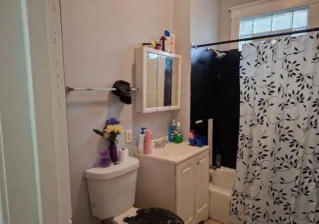 4th image of 10941 S Wentworth Ave, Chicago, IL 60628 | MLS# 12656322