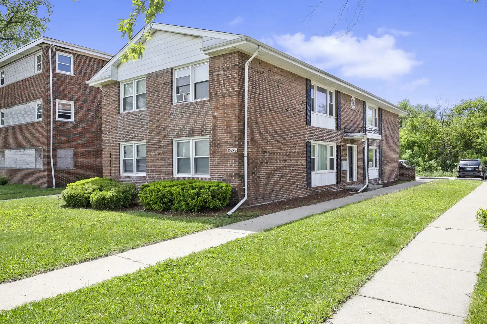 Listing Photo 2 - Condo for sale in 15242 Chicago Rd located at 15242 Chicago Rd, Dolton, IL 60419 - Unit 15242 Chicago Rd