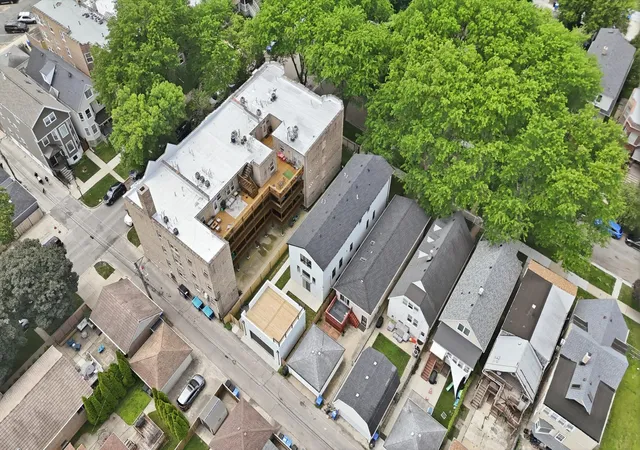 Homes for sale in Chicago, IL | (Undisclosed), Chicago, IL 60618 | MLS# 12656436