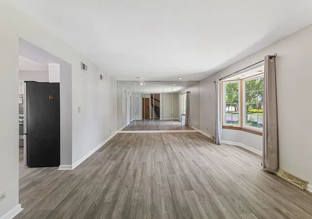 Homes for sale in Palos Park, IL | 11716 S Black Forest Ln, Palos Park, IL 60464 | MLS# 12656473