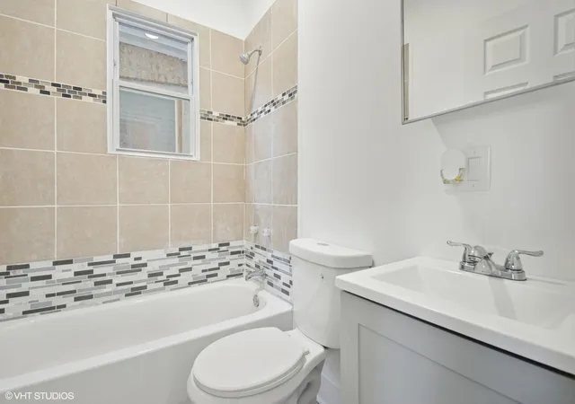 Homes for sale in Chicago, IL | 7049 S Damen Ave, Chicago, IL 60636 | MLS# 12656832