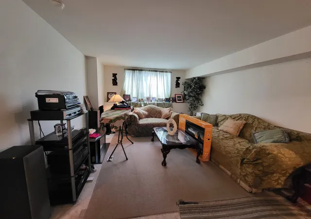 Homes for sale in Bolingbrook, IL | 132 Enclave Cir #B, Bolingbrook, IL 60440 | MLS# 12656840