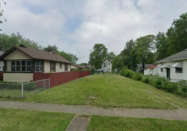 1st image of 1441 E Oak St, Kankakee, IL 60901 | MLS# 12656846