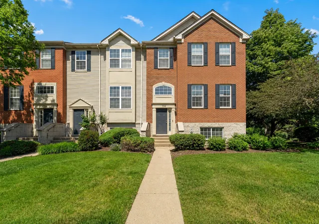 Homes for sale in Bartlett, IL | 758 Lambert Ln #97-6, Bartlett, IL 60103 | MLS# 12656944