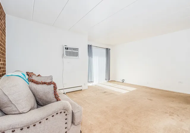 5th image of 154 E Bailey Rd, Naperville, IL 60565