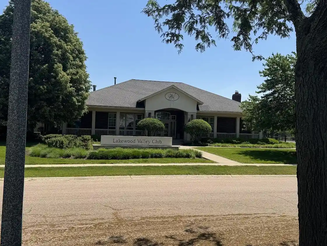 Listing Photo 31 - Condo for sale in 2497 Frost Dr located at 2497 Frost Dr, Aurora, IL 60503 - Unit 2497 Frost Dr
