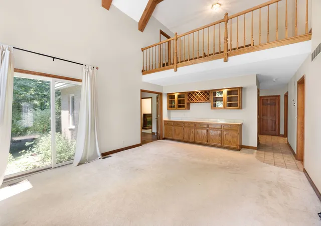 Photo 4 of Single family home for sale at 37w305 Crane Rd, St. Charles, IL 60175 | MLS# 12657160 | Listing updated on 2026-09-12