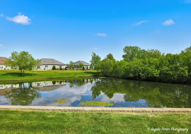 4th image of 1004 Monroe Ave, Mc Henry, IL 60050 | MLS# 12657186