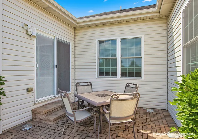 5th image of 1004 Monroe Ave, Mc Henry, IL 60050 | MLS# 12657186