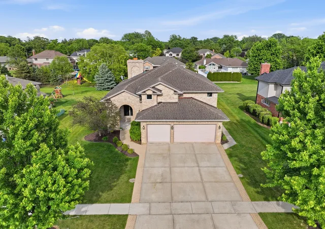 1st image of 408 Siesta Dr, New Lenox, IL 60451 | MLS# 12657189