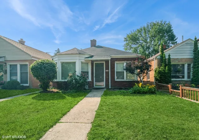 Photo 1 of Sale Pending at 5809 N Rogers Ave, Chicago, IL 60646 | MLS# 12657191 | Listing updated on 2026-09-17