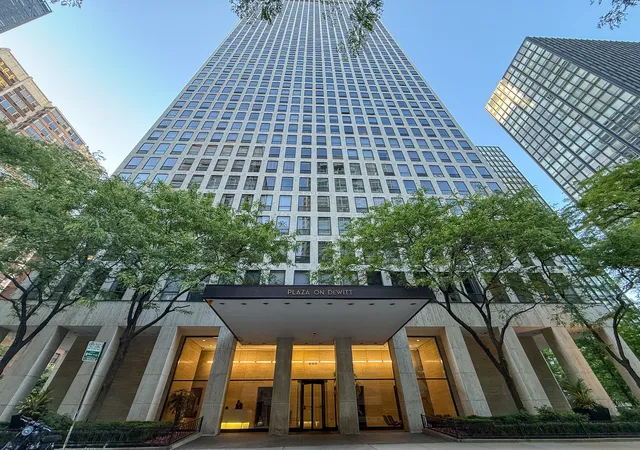 1st image of 260 E Chestnut St #2904, Chicago, IL 60611 | MLS# 12657412