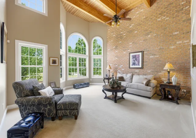 Homes for sale in Channahon, IL | 25305 W St Elizabeth Dr, Channahon, IL 60410 | MLS# 12657503