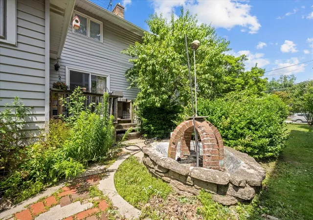 Photo 4 of Multi family home for sale at 2490 Green Bay Rd, Highland Park, IL 60035 | MLS# 12657575 | Listing updated on 2026-10-06