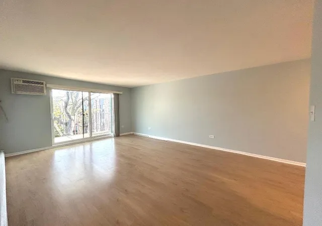 Photo 6 of Condo for sale at 8970 N Parkside Ave #416, Des Plaines, IL 60016 | MLS# 12657608 | Listing updated on 2026-09-13