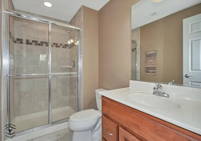 Listing Photo 2 - Condo for sale in building located at 8638 Saddlebred Ct, Frankfort, IL 60423