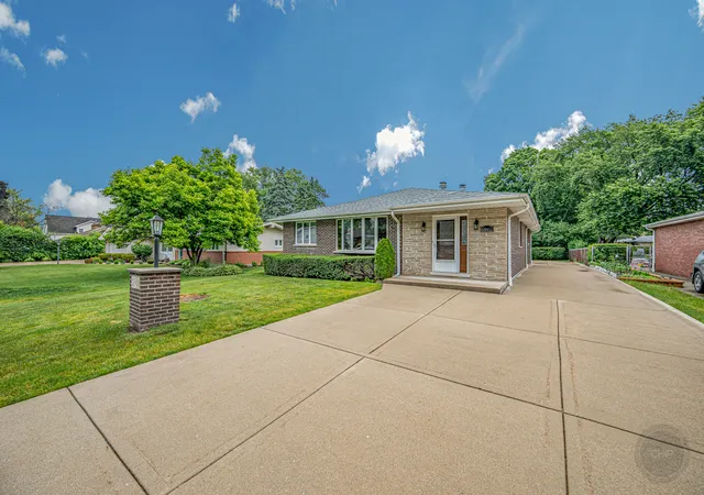 1st image of 5n411 Andrene Ln, Itasca, IL 60143 | MLS# 12657662