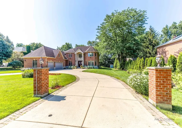 Homes for sale in Glenview, IL | 3445 Pynsky Rd, Glenview, IL 60026 | MLS# 12657706